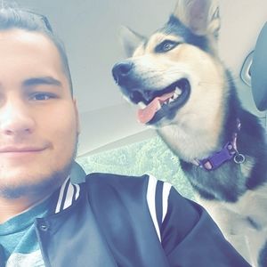 Meet your Posher, Devin